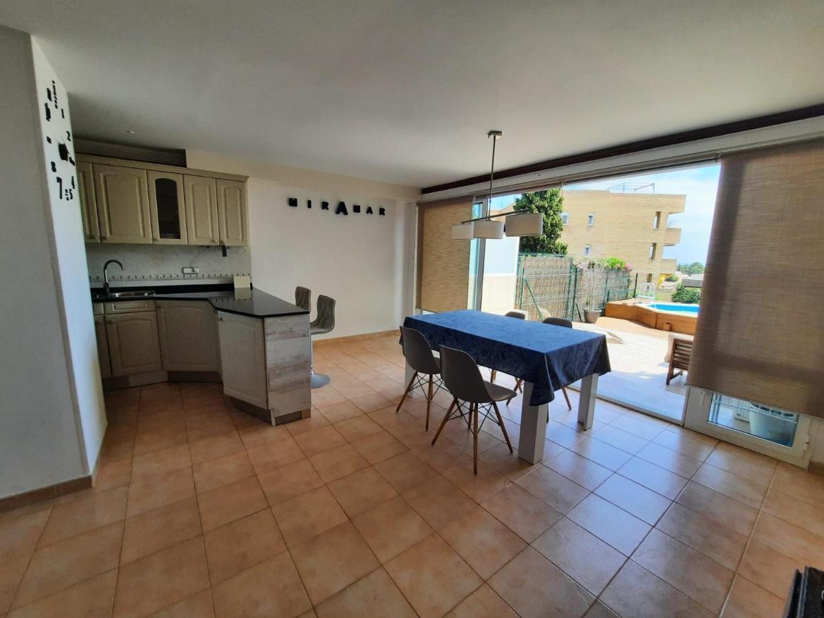 Apartamento El Crancs Салоу Экстерьер фото